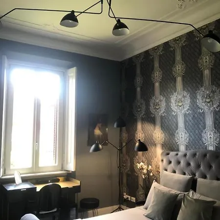 Lippi 42 Single Room's In With Garden * Milano