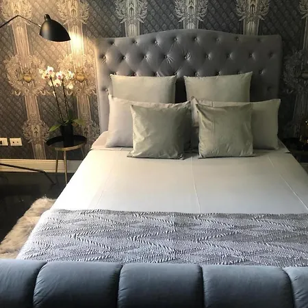 Lippi 42 Single Room's In With Garden Konukevi